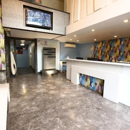 Hotel Twin Tree Naraina Delhi Local Ids Allowed-2