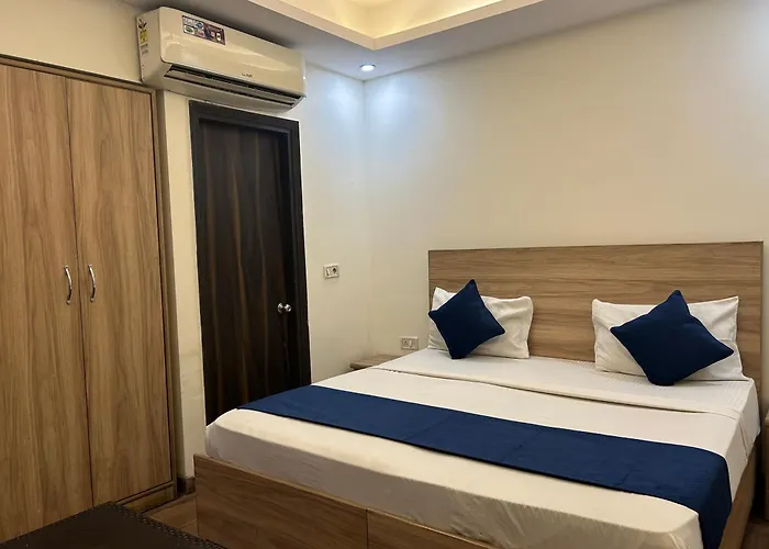 Airport Hotel Golden Bliss At New Delhi International Airport